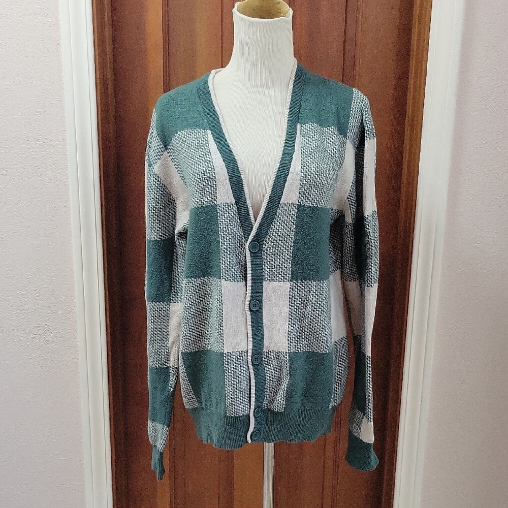 Checked V-Neck Button Cardigan Sweater in Green and Cream